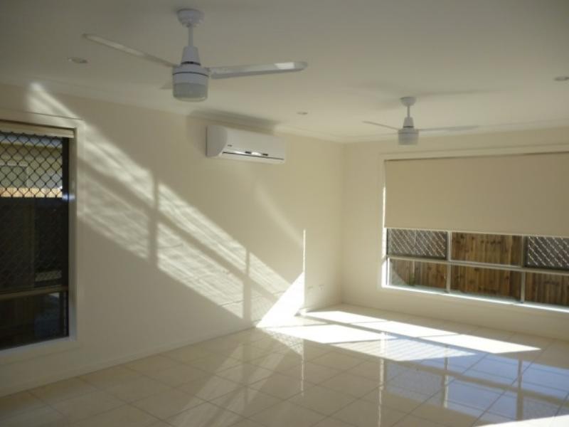 75 Huntley Cres, Redbank Plains QLD 4301