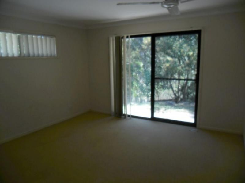 72 Leo Lindo  Dr, Shailer Park QLD 4128