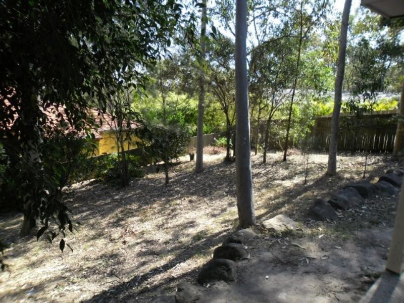 72 Leo Lindo  Dr, Shailer Park QLD 4128