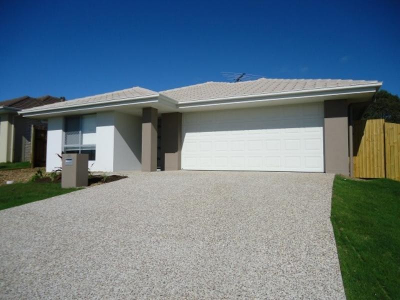 33 Hume Cct, Warner QLD 4500