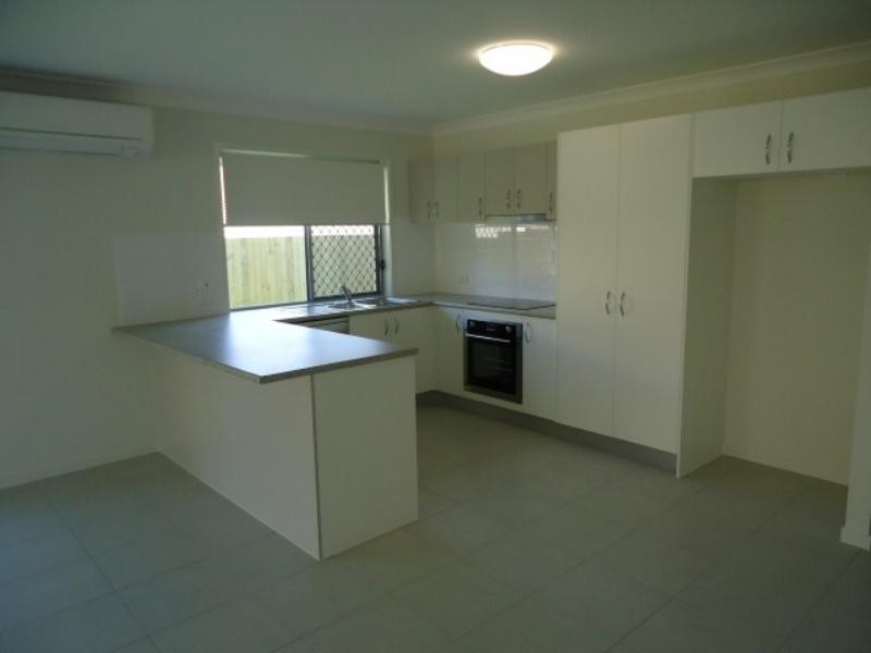 33 Hume Cct, Warner QLD 4500
