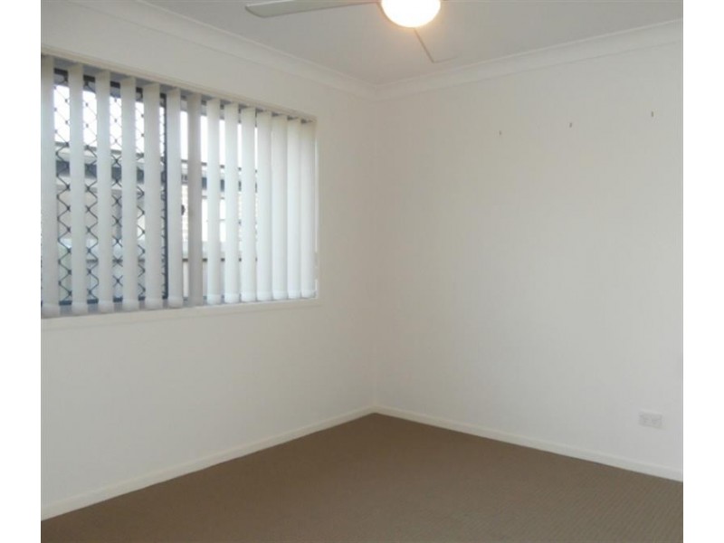 74 Central Green Dr, Narangba QLD 4504