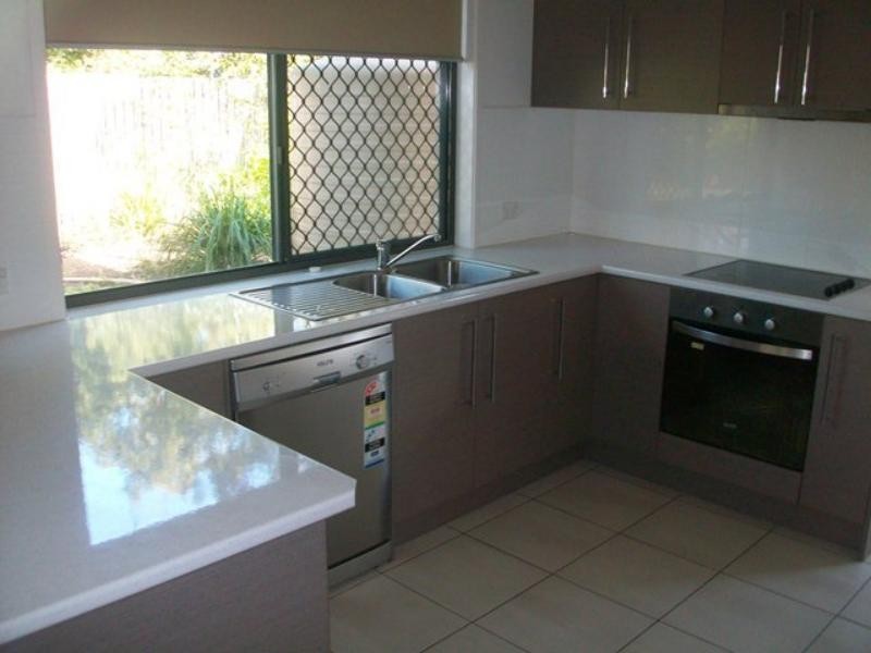 6/31-49 Ariel  Ave, Kingston QLD 4114