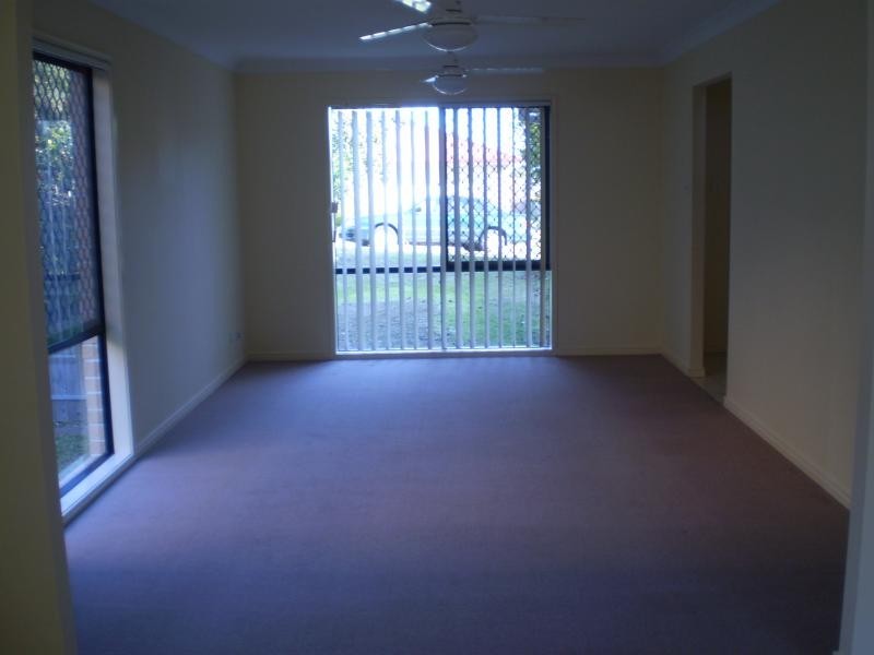 12 Stevenson  St, Calamvale QLD 4116