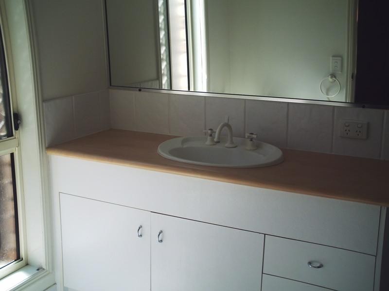 20 Magnolia  Gr, Robertson QLD 4109