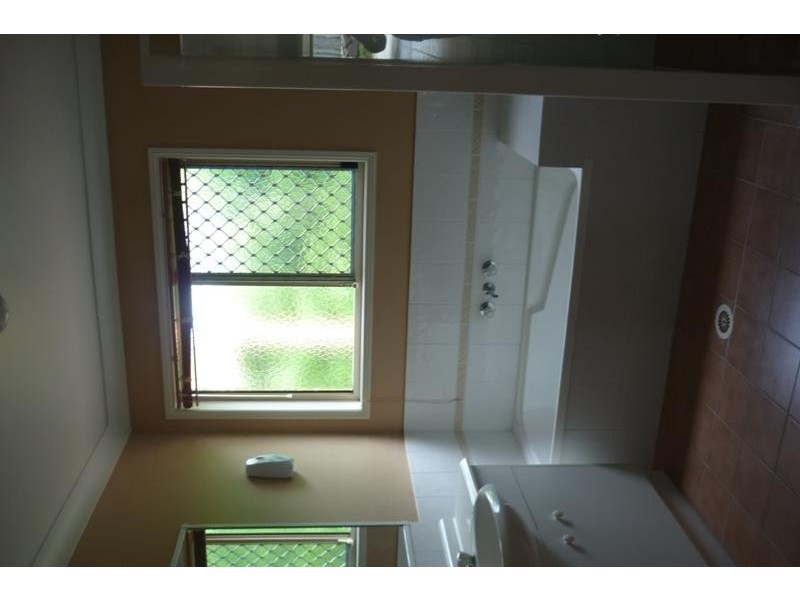 60 Sunflower Cres, Calamvale QLD 4116