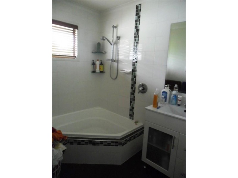 106 Allenby Rd, Alexandra Hills QLD 4161