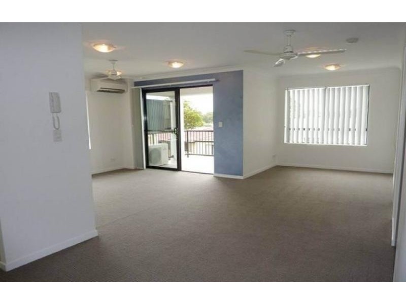 14/15 Lloyd St, Southport QLD 4215