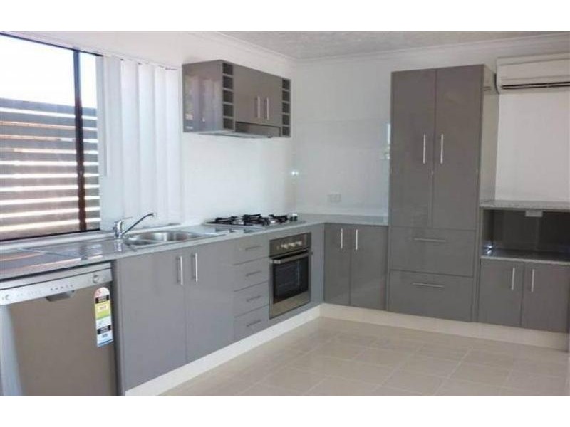 2/237 Gympie Rd, Kedron QLD 4031