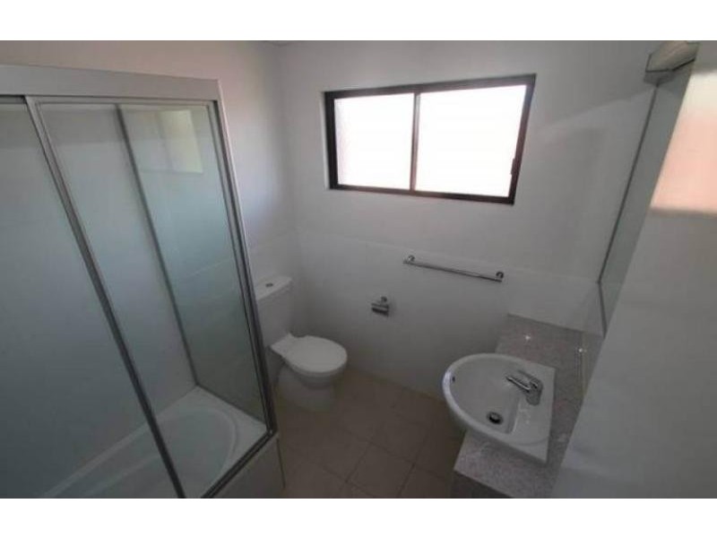 2/237 Gympie Rd, Kedron QLD 4031