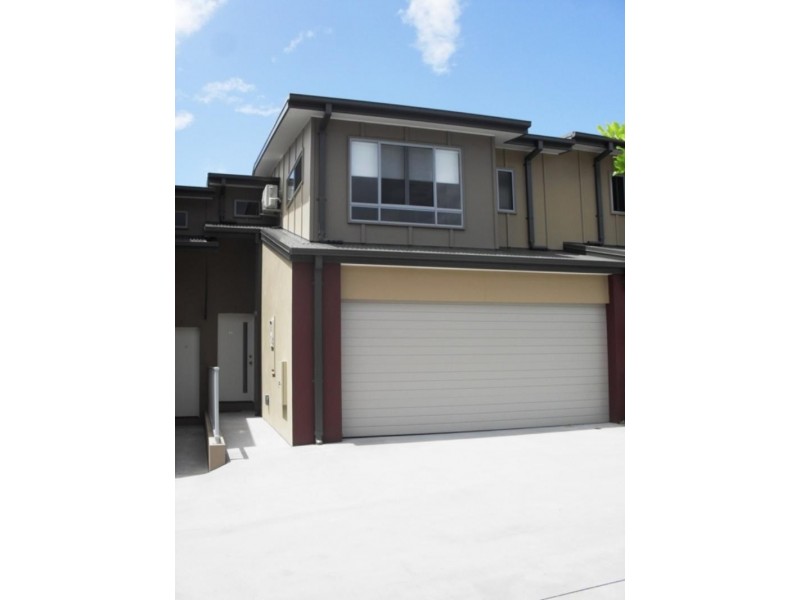 13/446 Pine Ridge Rd, Coombabah QLD 4216