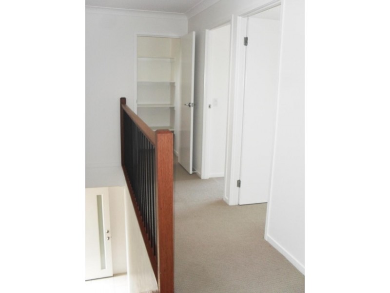 13/446 Pine Ridge Rd, Coombabah QLD 4216