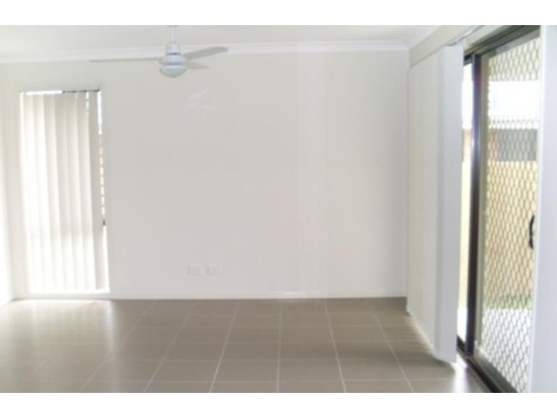 87  Tindle  St, Redbank Plains QLD 4301