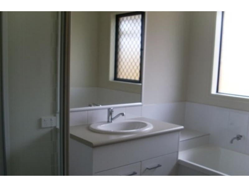 87  Tindle  St, Redbank Plains QLD 4301