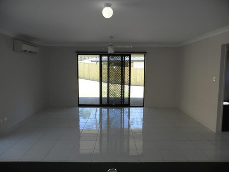 19 Bellflower Cres, Mount Cotton QLD 4165