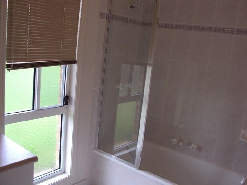 6 Rachael Ct, Wynnum West QLD 4178