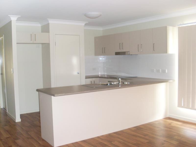 5  Salomon  Ct, Goodna QLD 4300