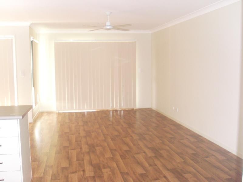 5  Salomon  Ct, Goodna QLD 4300