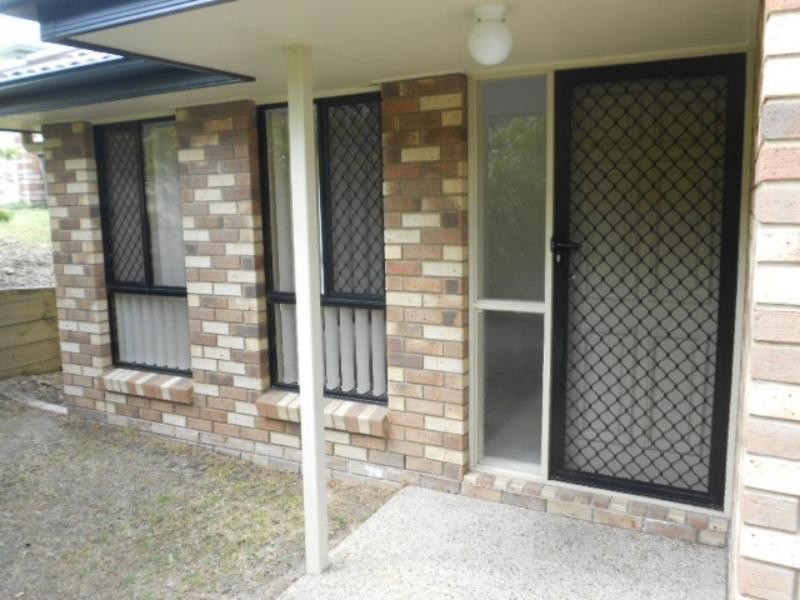 5 Emily  Pl, Sumner QLD 4074