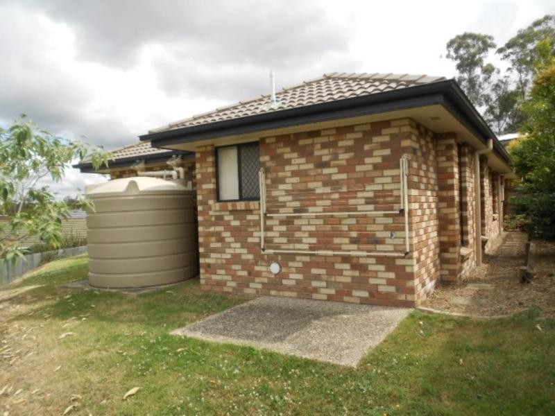 5 Emily  Pl, Sumner QLD 4074