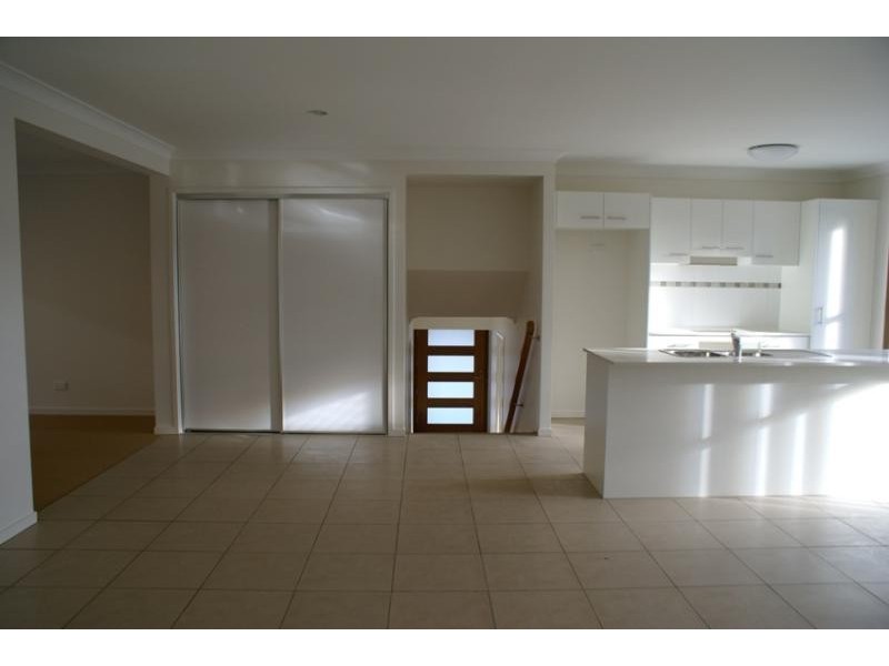 6 Blackstump Ct, Gilston QLD 4211