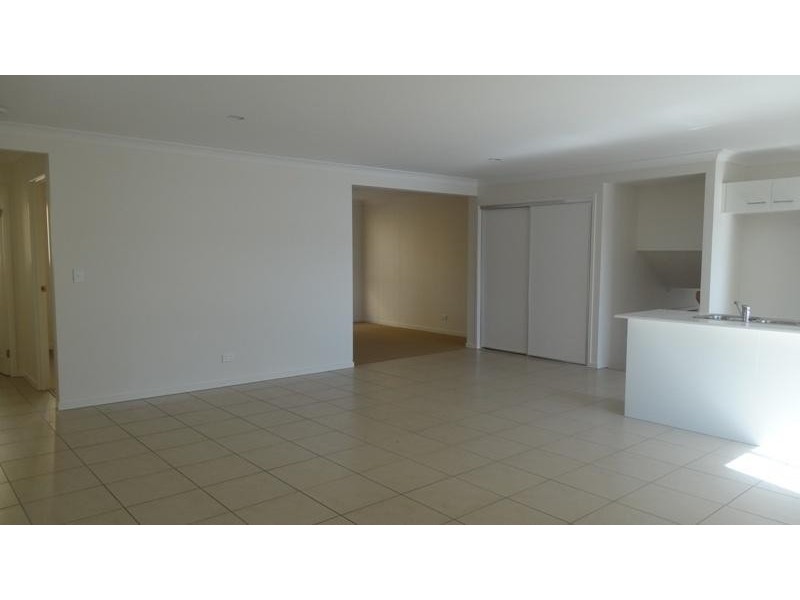 6 Blackstump Ct, Gilston QLD 4211