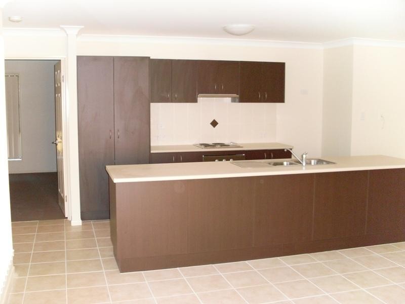 21 Emily Pl, Sumner QLD 4074