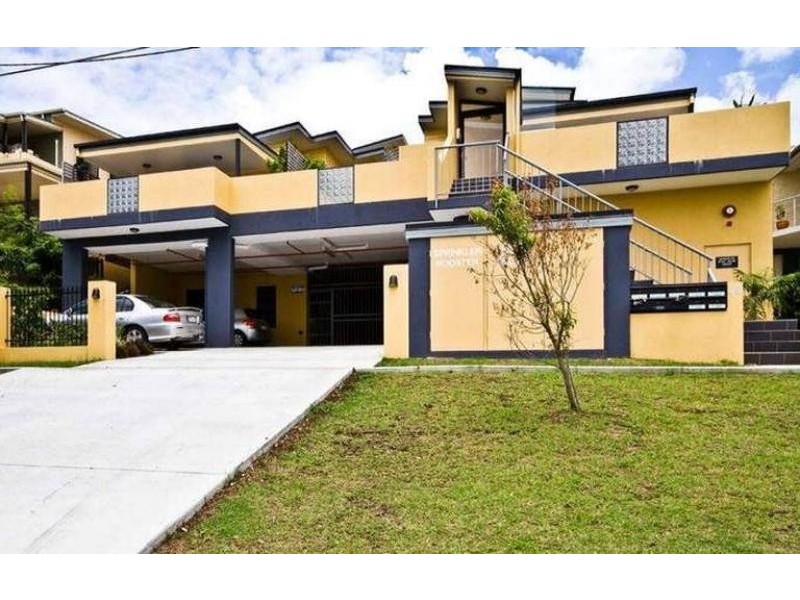 2/48 Glenalva  Tce, Enoggera QLD 4051