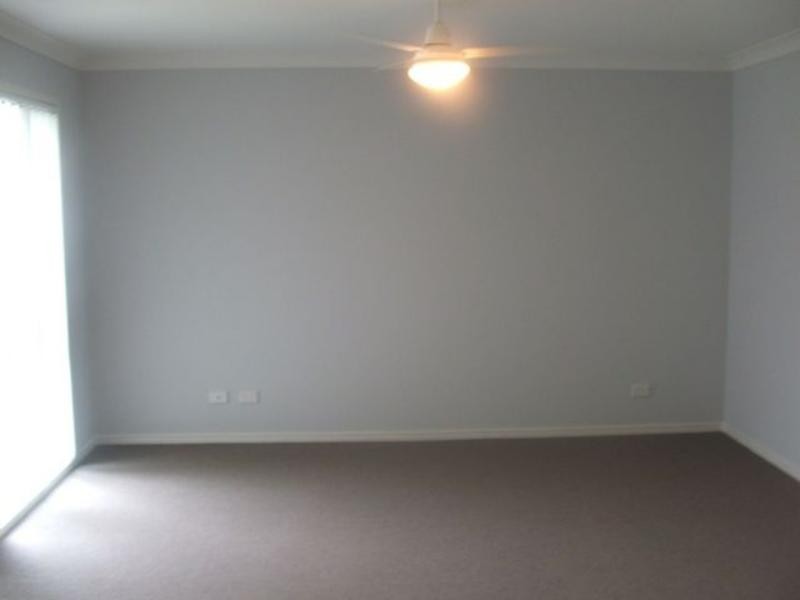 8 Camphor Ct, Victoria Point QLD 4165