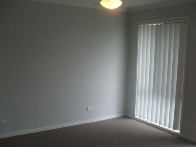 8 Camphor Ct, Victoria Point QLD 4165