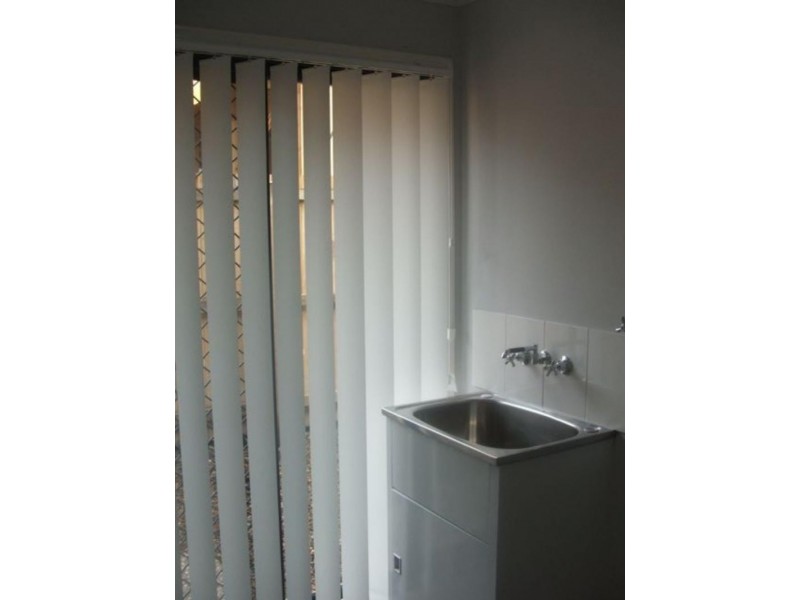 8 Camphor Ct, Victoria Point QLD 4165