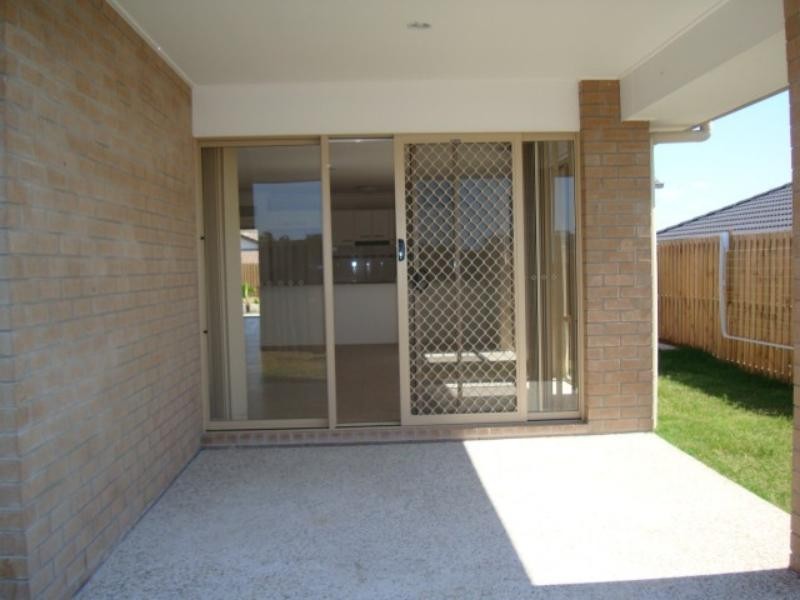 19 Pyrite Cct, Pimpama QLD 4209