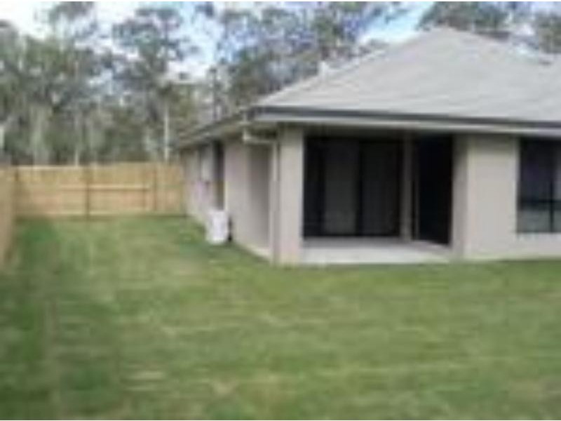 87 Cardena Dr, Augustine Heights QLD 4300