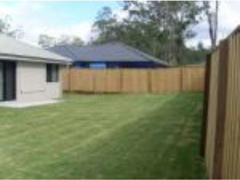 87 Cardena Dr, Augustine Heights QLD 4300