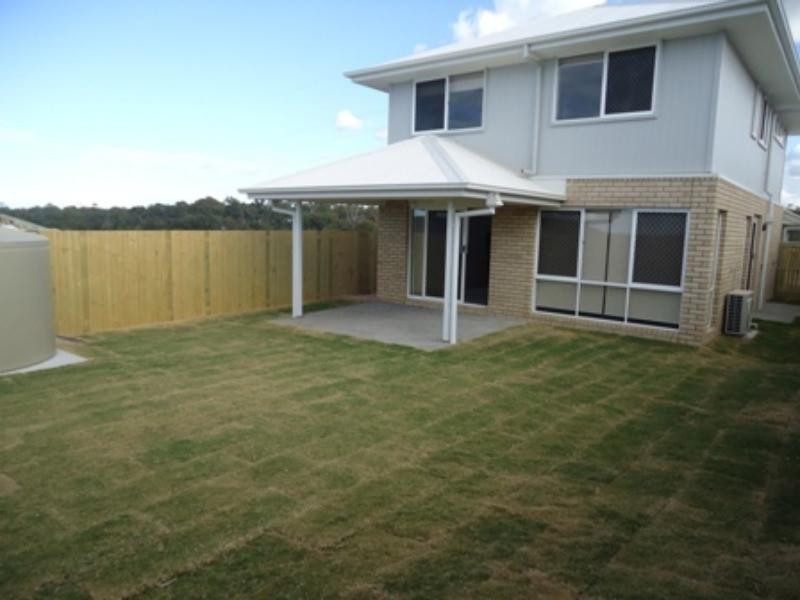 16 Moor  Cct, Warner QLD 4500
