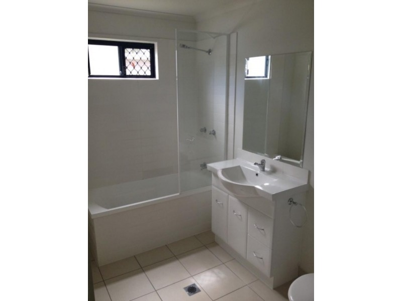 4/62 Riverhills  Rd, Eagleby QLD 4207