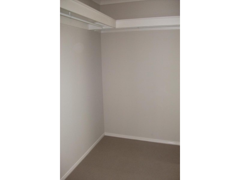 15 Skyline Cct, Bahrs Scrub QLD 4207