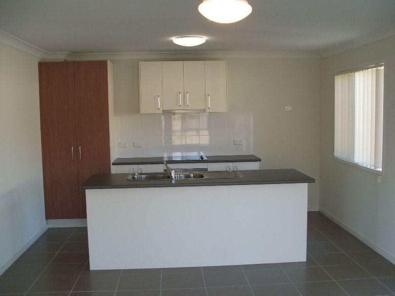 2 Camphor Ct, Victoria Point QLD 4165