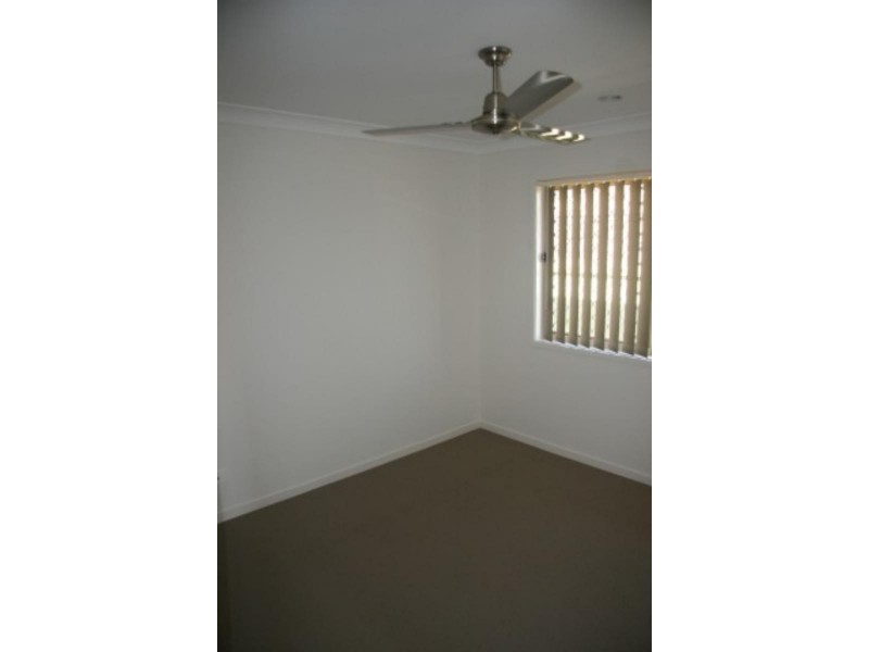 52 Bella  Bvd, Willow Vale QLD 4209