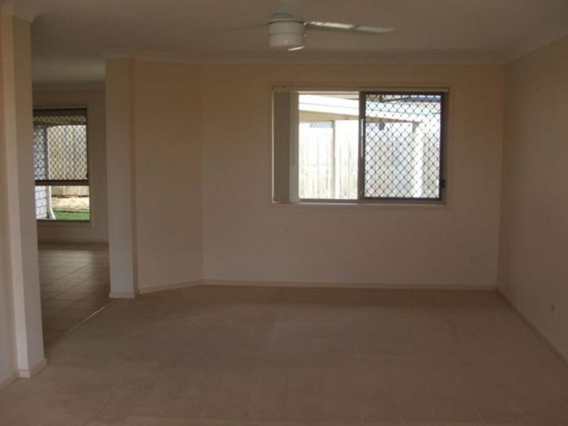 2 Aristida  Ct, Victoria Point QLD 4165