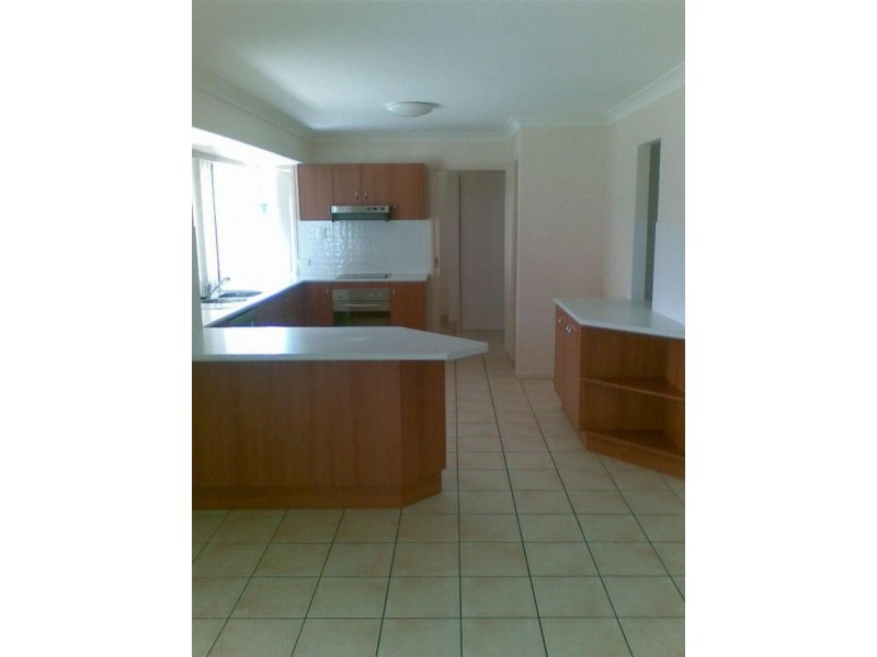 21 Jay Cres, Redland Bay QLD 4165