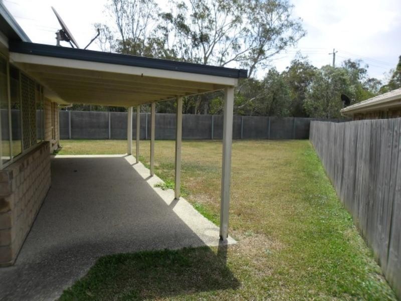 21 Jay Cres, Redland Bay QLD 4165