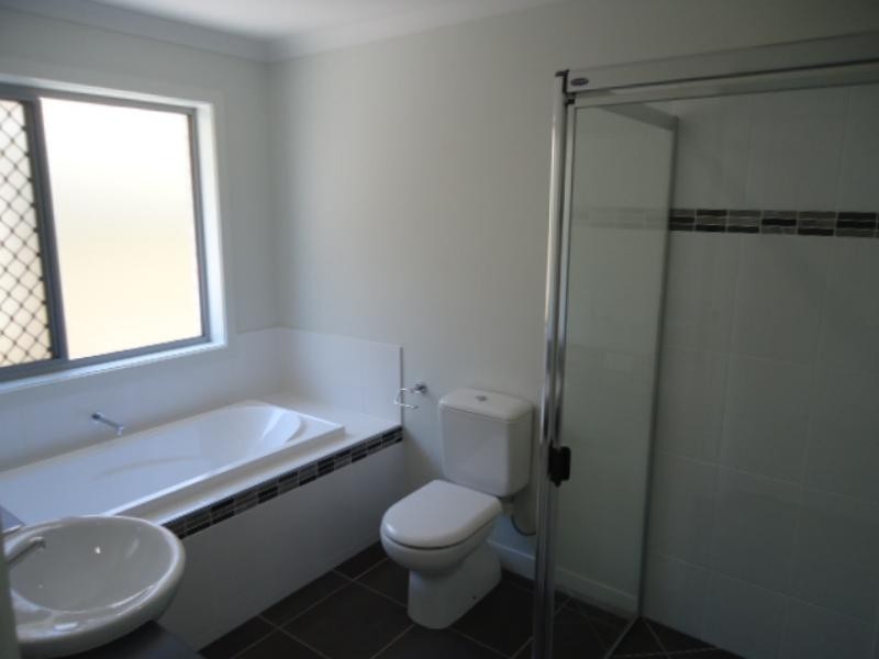 25 Burdekin Cct, Warner QLD 4500