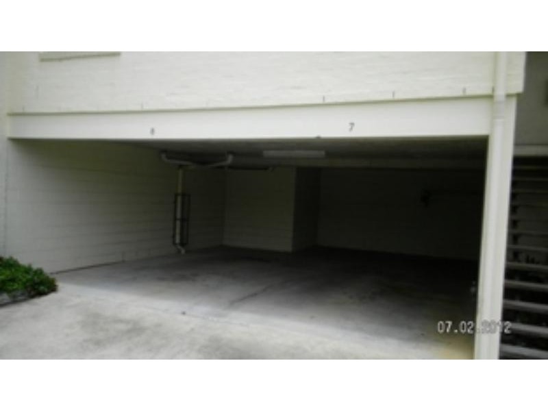 8/12-14 Camberwell  St, East Brisbane QLD 4169