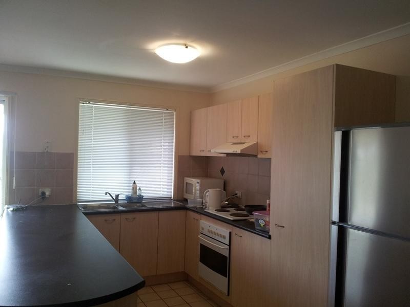 8/12-14 Camberwell  St, East Brisbane QLD 4169