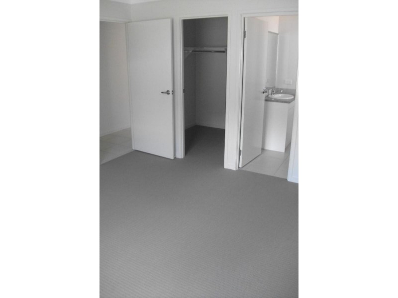 34 Skyline  Cct, Bahrs Scrub QLD 4207