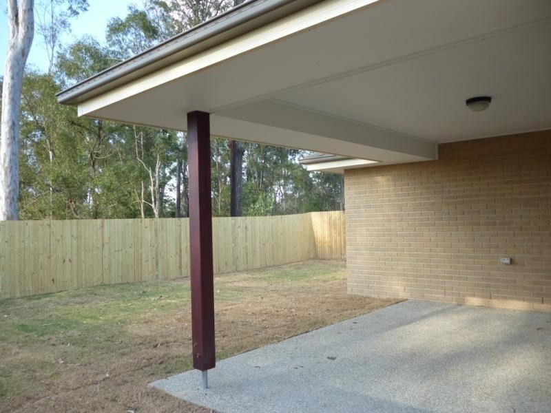 73 Fred Pham Cres, Doolandella QLD 4077