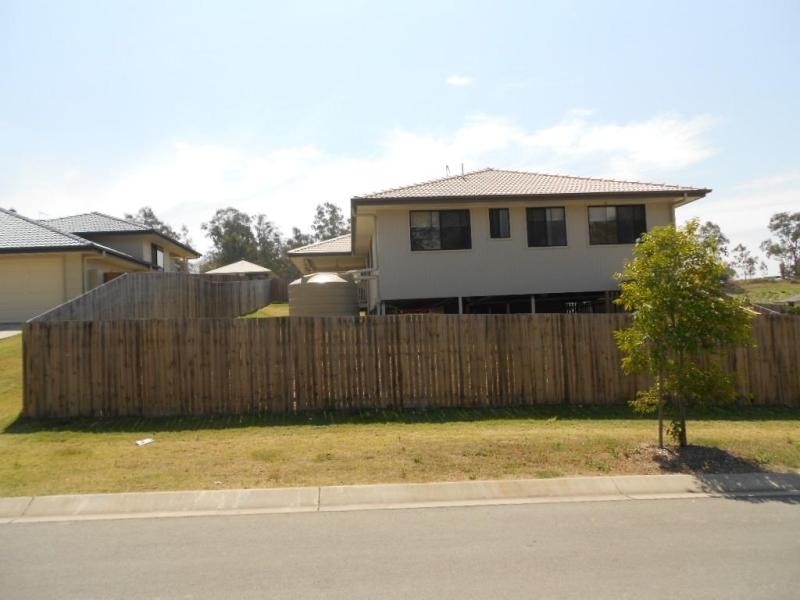 4 Sienna Pl, Redbank Plains QLD 4301