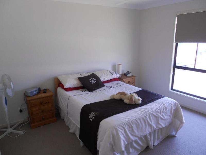 4 Sienna Pl, Redbank Plains QLD 4301