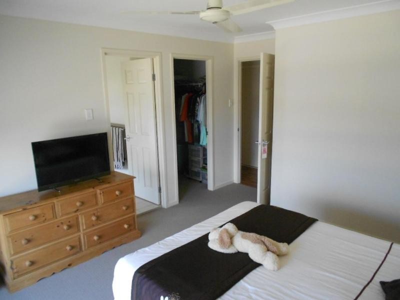 4 Sienna Pl, Redbank Plains QLD 4301
